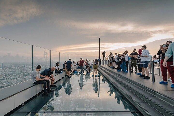 Mahanakhon SkyWalk mit SkyVerse-Dachzugang