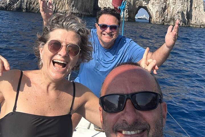 3 - Day Sailing Experience : Learn & Explore Capri and Amalfi Coast