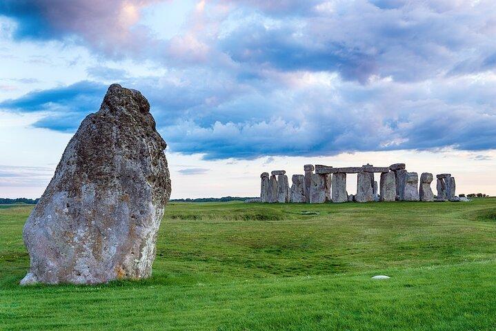 Transfert du port de Southampton par Stonehenge