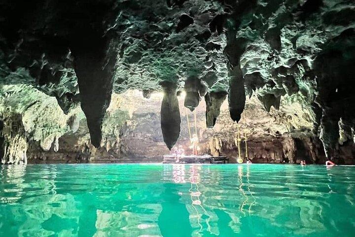 Tour naar Cenote La Noria + Juwelierswinkeltour + Tequila-distilleerderij