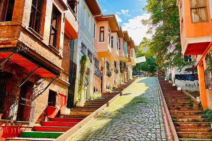 Chora Mosque and Balat Walking Tour with Sunset Cruise