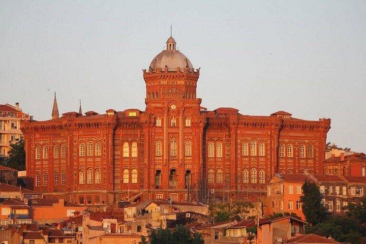 Chora Mosque and Balat Walking Tour with Sunset Cruise