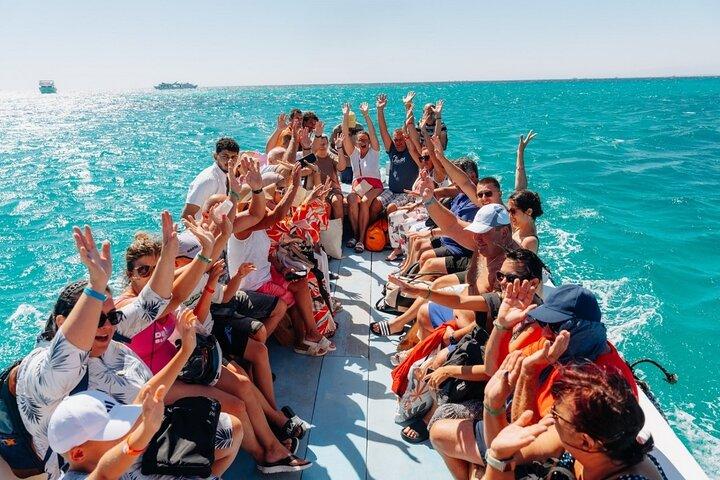 Hoteller i nærheden af VIP Hula Hula Island Boat Trip & Snorkeling