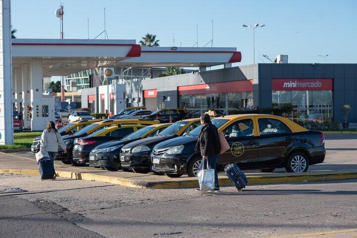 ブエノスアイレスからアエロパルクAEPへのプライベート空港送迎