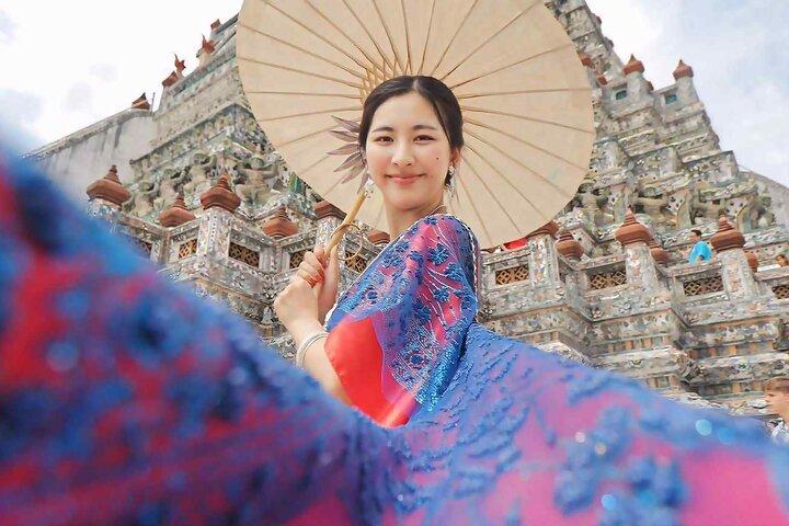 Bangkok Experiencia de traje tailandés con peinado y maquillaje