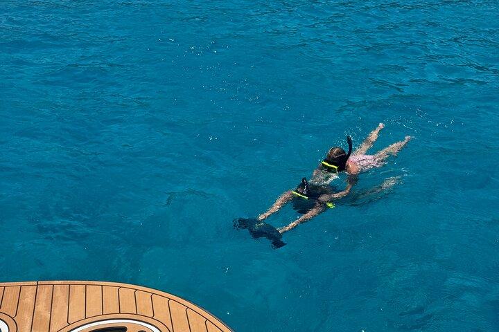 Crete Yacht Cruises 5 horas de cruzeiro privado guiado em Ag Nikolaos