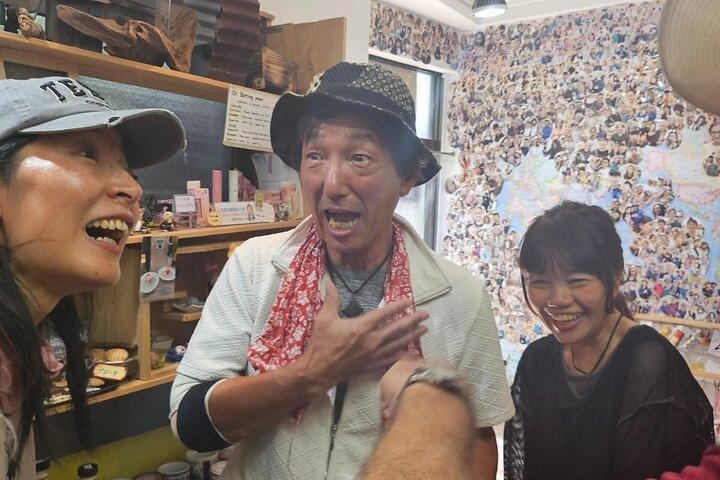 Osaka Hidden Gems Walking Tour – Local Japanese Experinced Guide