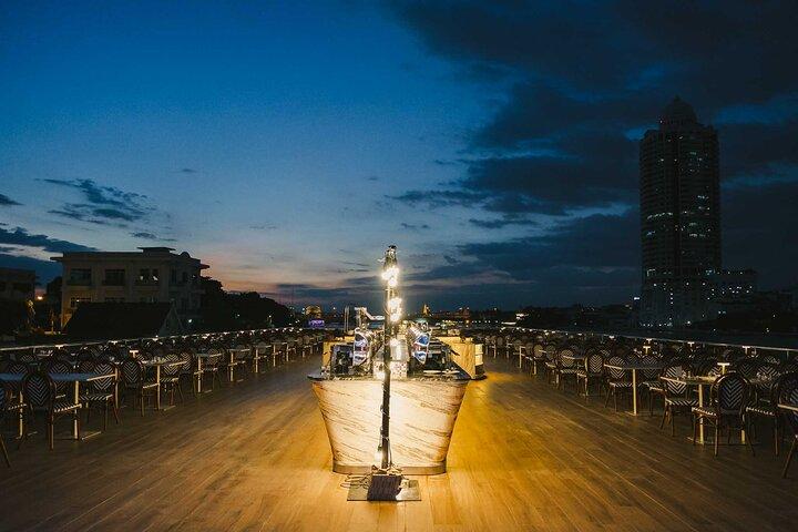 Noah Chao Phraya Sunset Cruise com buffet em Bangkok