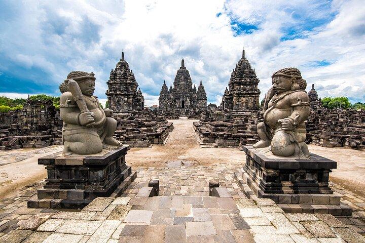 Indonesia : Entrada al Templo Prambanan