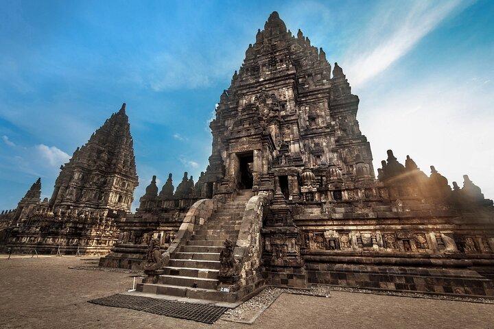 Indonesia : Entrada al Templo Prambanan