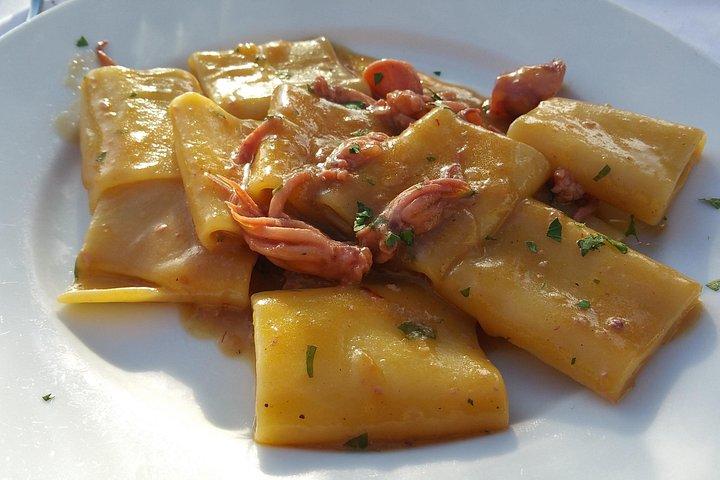 Tour de comida de Nápoles com Guia local e destaques da cidade