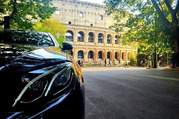 Transfer privato di lusso dall'aeroporto di Roma al centro città