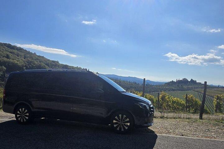 Transfer privato di lusso dall'aeroporto di Roma al centro città