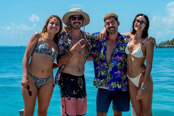 Catamarano Deluxe a Isla Mujeres, dagli hotel e resort di Tulum