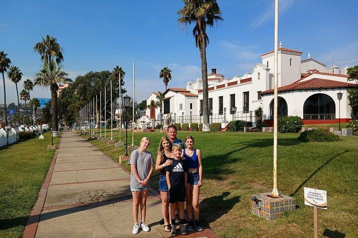 Hoogtepuntentour door Ensenada City met lokale Gids en eetgelegenheden