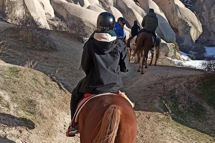 Cappadocia Tour from Istanbul with Flights Cave Hotel