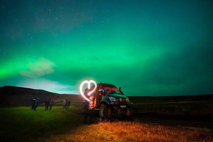 Northern Lights Tour fra Reykjavik i en Super Jeep