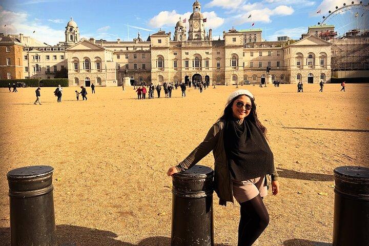 London Full Day Tour by Foot, Bus, Tube and Boat