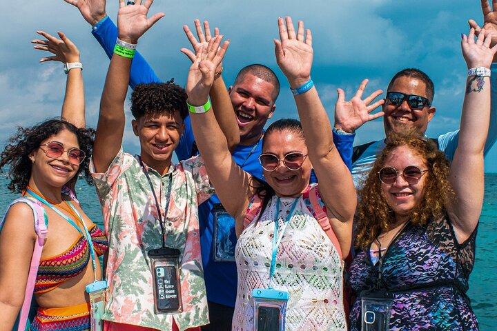 Deluxe Catamaran Tour till Isla Mujeres, från Puerto Morelos hotell