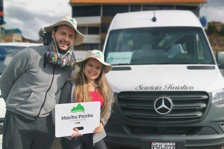 Traslado privado del aeropuerto a hoteles céntricos de Cusco