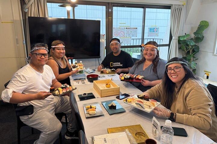 渋谷、シェフと寿司作り体験