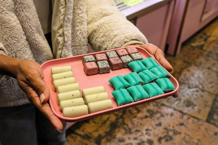 リヨン旧市街フードツアー（本格料理5品＆高級ワイン付き）