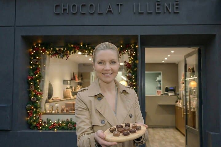 Chocolate and Pastry Walking Tour in Montmartre, Paris