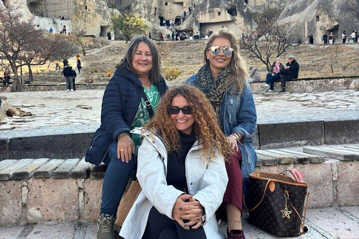 2 Days 1 Night Cappadocia Tour from Istanbul by Plane with Optional Balloon Ride