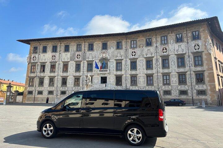 Vanuit Florence een privétour naar Pisa, Lucca en de smaken van Casablanca.