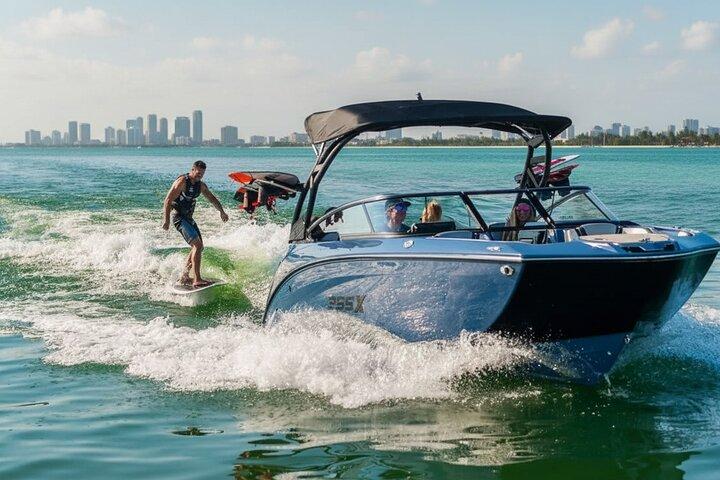 Wakeboard à Miami 3 à 6 heures Miami Location de bateau