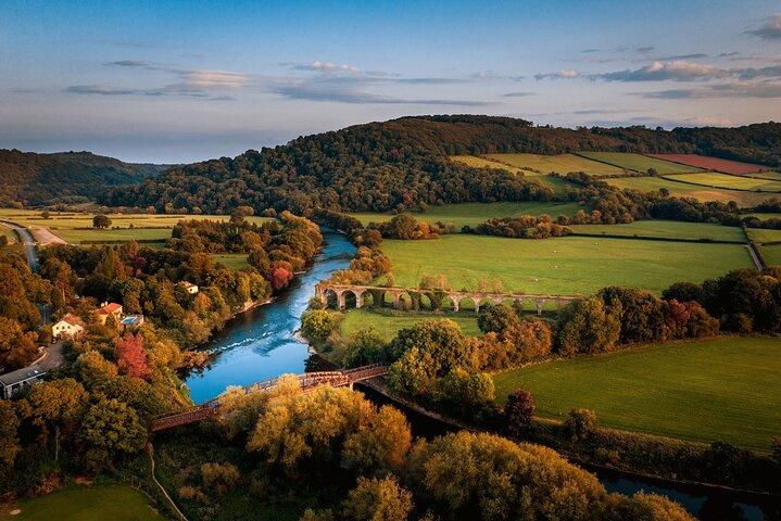 Slott och berg i Wales Dagstur i liten grupp från Bristol