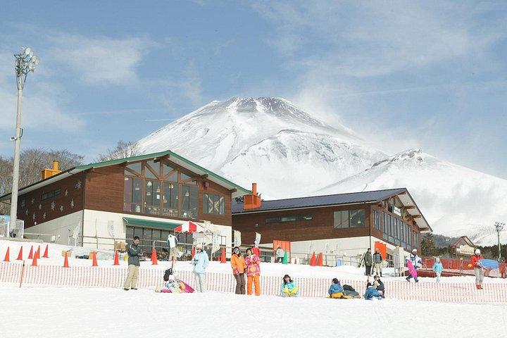 東京・新宿方面から：富士山リゾートイエティ日帰りスキー旅行