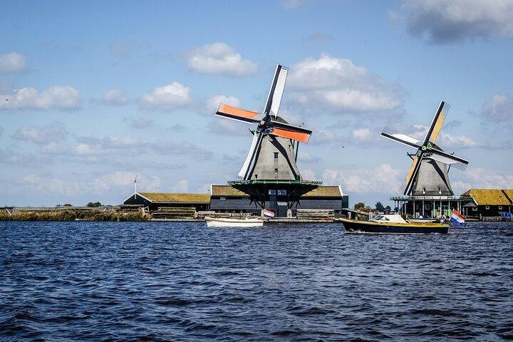 オランダ語カントリーサイドツアー : Zaanse Schans, Edam, Volendam & Marken