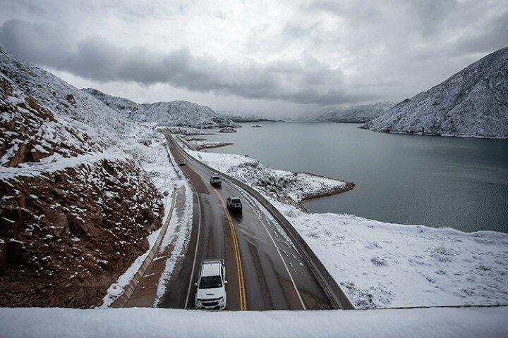 Halvdagstur till Cacheuta och Potrerillos från Mendoza