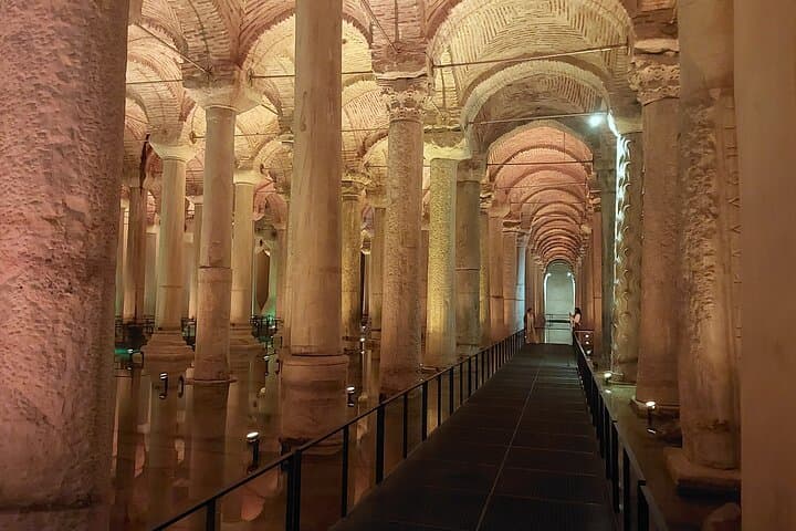 Basilica Cistern (Private Guide & No waiting) Ticket not included