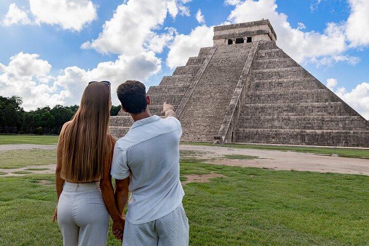 Chichen Itza in Van : gruppo ridotto, Guida turistica, viaggio veloce e pranzo
