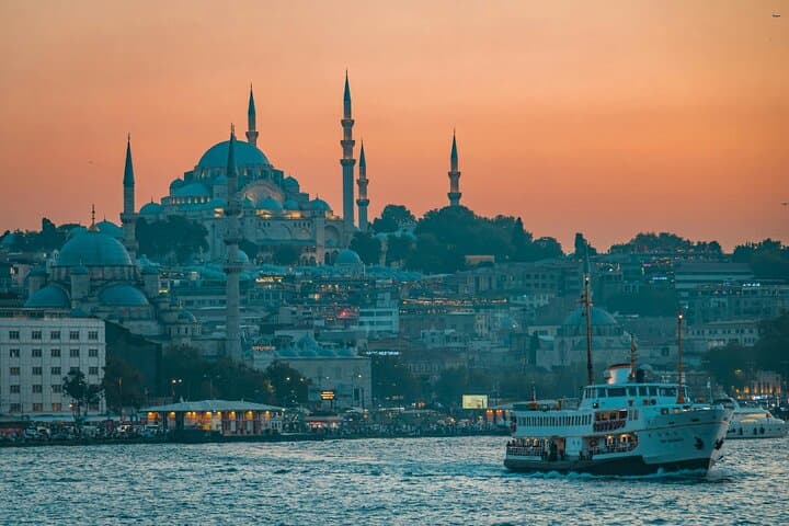 Private Blue Mosque & Old City Walking Tour with Local Guide