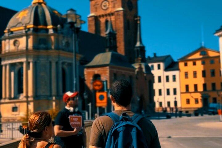 Tour a pie por el casco antiguo de Estocolmo con guía local