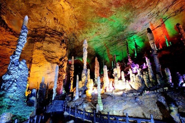 Billetter til Zhangjiajie Yellow Dragon Cave