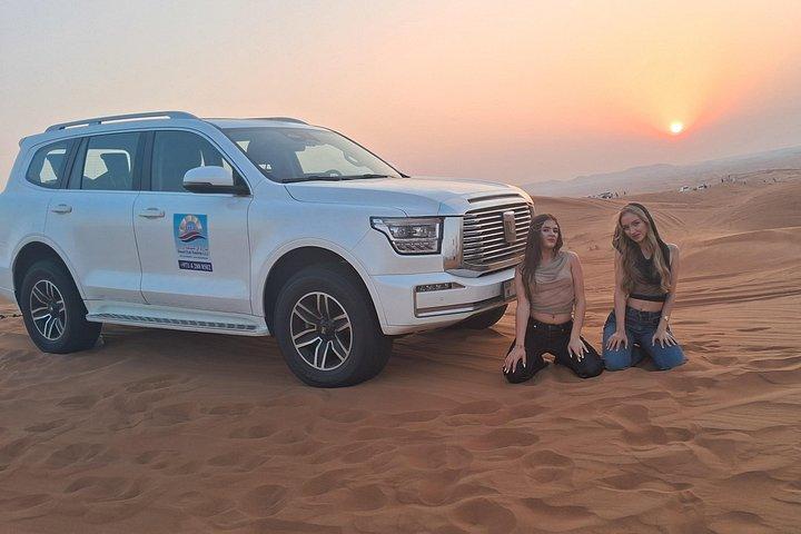 Dubai Private Evening Red Dunes Safari, BBQ & Premium Camp