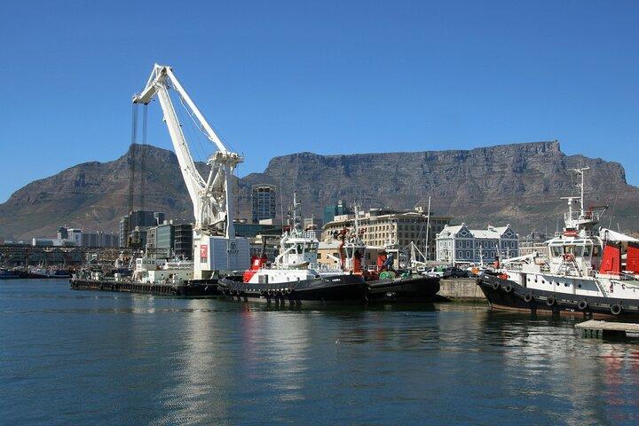 5 - Days Cape Town : Robbeneiland Tour-Mosselbaai-Knysna-Addo Game