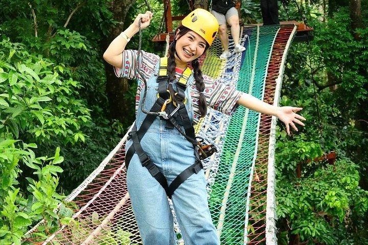 カオラック発スカイロックハイスリル熱帯雨林ジップラインアドベンチャー