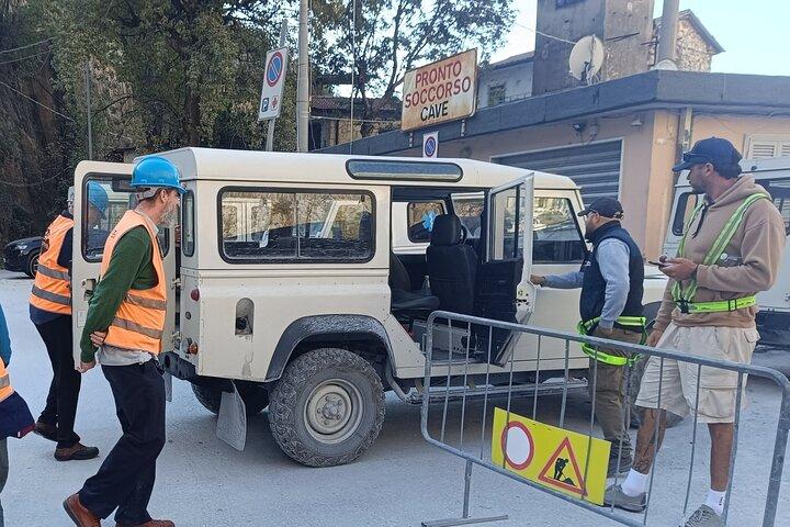 PRIVAT TUR: Rundvisning i Carrara Marble Quarries & Wine Experience i Luni