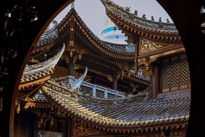 重慶半日ツアー紅亜洞窟、家芳北、麗子巴