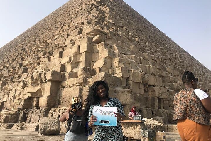 2 days VIP tours grand meusem (Gem) &giza Pyramid&saqqara&memphis