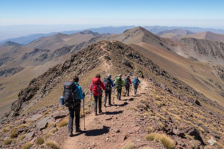Aventure dans la Sierra Nevada : Ascension guidée du pic Mulhacén