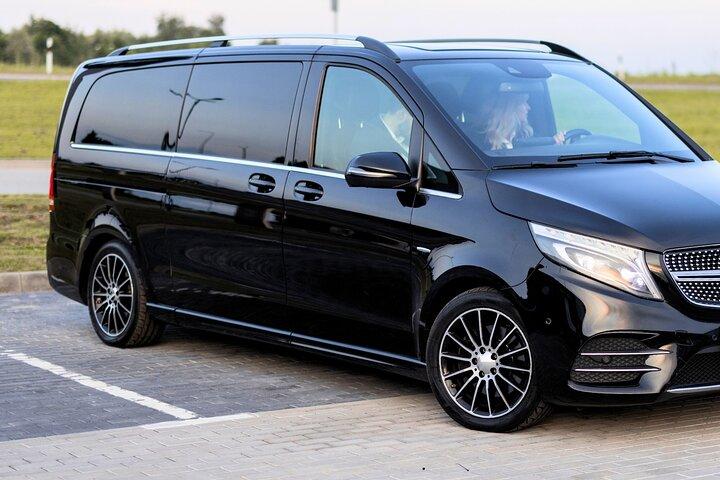 Privater Transfer zwischen Dubrovnik und Dubrovnik Flughafen