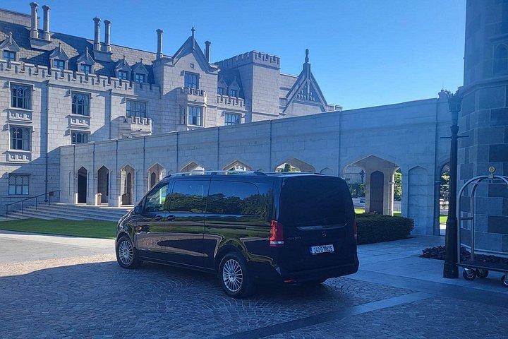 Transfer privato di lusso da Dublino a Adare Manor