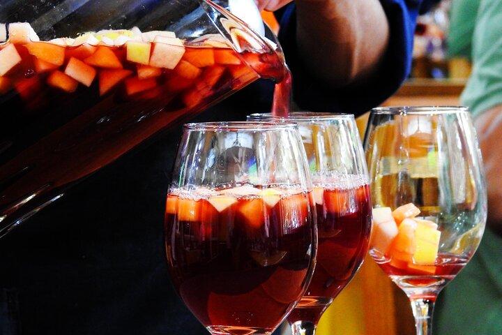 Paella Workshop met Bodemloze Sangria in het Centrum van Madrid