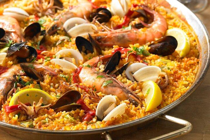Paella Workshop med Bottomless Sangria i centrala Madrid